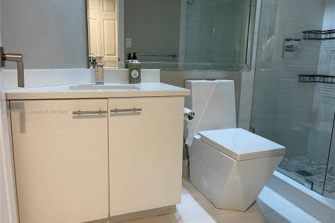 House in Plantation, Florida 2 bedrooms, 134.89 sq.m. № 1923185 - photo 30