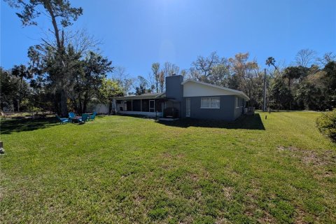 House in Crystal River, Florida 3 bedrooms, 152.17 sq.m. № 1584233 - photo 6