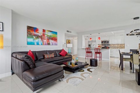 Copropriété à vendre à Hollywood, Floride: 2 chambres, 119.29 m2 № 2046539 - photo 3
