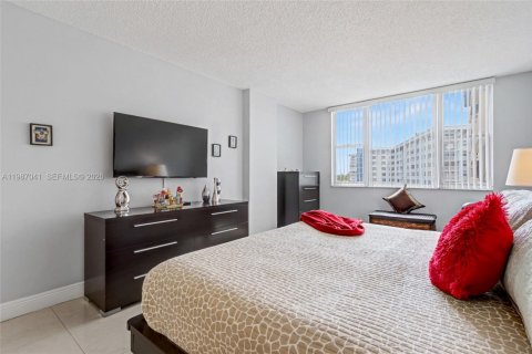 Copropriété à vendre à Hollywood, Floride: 2 chambres, 119.29 m2 № 2046539 - photo 26