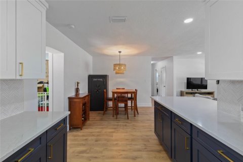 Villa ou maison à vendre à Clearwater, Floride: 3 chambres, 116.03 m2 № 2149851 - photo 5
