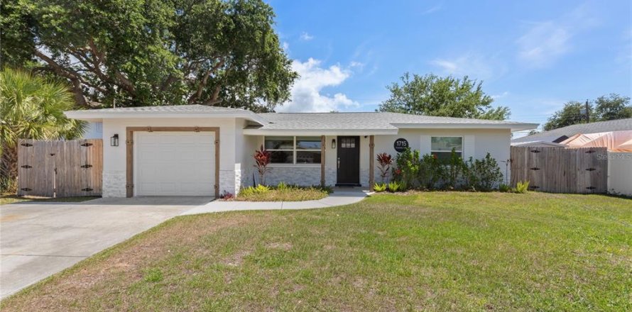 Villa ou maison à Clearwater, Floride 3 chambres, 116.03 m2 № 2149851