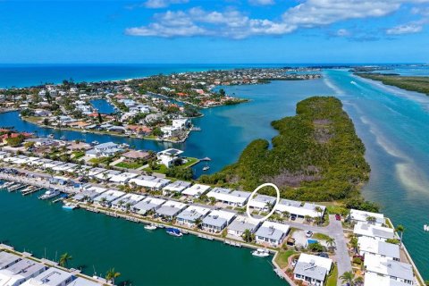 House in Longboat Key, Florida 2 bedrooms, 120.77 sq.m. № 2167531 - photo 5