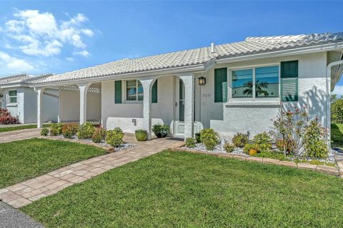 House in Longboat Key, Florida 2 bedrooms, 120.77 sq.m. № 2167531 - photo 2