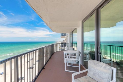 Condo in Daytona Beach Shores, Florida, 2 bedrooms  № 2344677 - photo 10