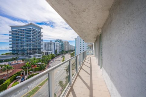 Condominio en venta en Miami Beach, Florida, 2 dormitorios, 90.12 m2 № 2034155 - foto 5
