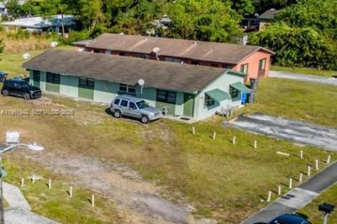 Immobilier commercial à vendre à West Park, Floride: 157.66 m2 № 2025247 - photo 7