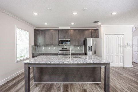 Casa en venta en Saint Cloud, Florida, 4 dormitorios, 286.79 m2 № 1821000 - foto 7