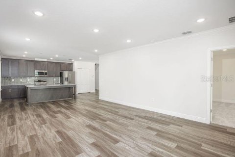 Casa en venta en Saint Cloud, Florida, 4 dormitorios, 286.79 m2 № 1821000 - foto 6