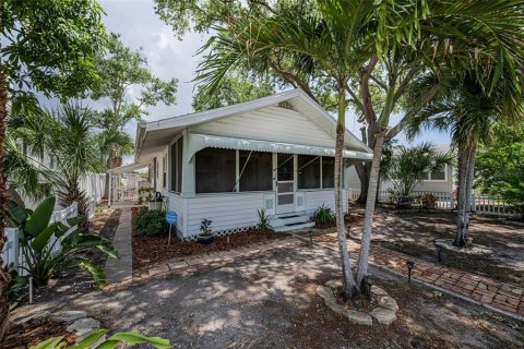 Villa ou maison à vendre à Saint Petersburg, Floride: 5 chambres, 149.94 m2 № 2210484 - photo 4