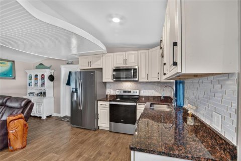 Casa en venta en Plant City, Florida, 3 dormitorios, 117.34 m2 № 2420051 - foto 11