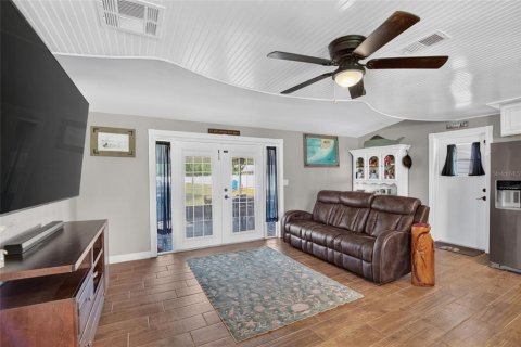 Casa en venta en Plant City, Florida, 3 dormitorios, 117.34 m2 № 2420051 - foto 8
