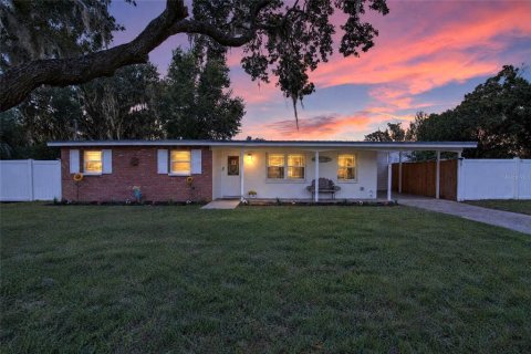 Casa en Plant City, Florida 3 dormitorios, 117.34 m2 № 2420051