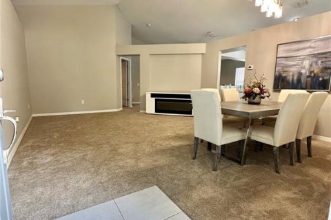 Casa en venta en Spring Hill, Florida, 3 dormitorios, 148.64 m2 № 1902141 - foto 3