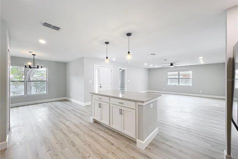 Casa en venta en Orlando, Florida, 3 dormitorios, 157.38 m2 № 1774018 - foto 22