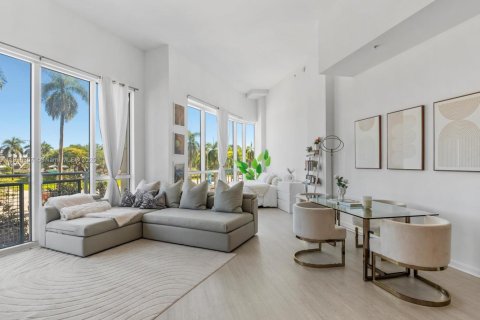 Condominio en venta en Miami, Florida, 1 dormitorio, 92.9 m2 № 1972377 - foto 11