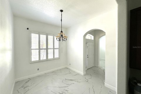 Casa en venta en Kissimmee, Florida, 4 dormitorios, 213.86 m2 № 2167686 - foto 9