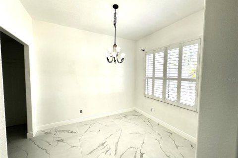 Casa en venta en Kissimmee, Florida, 4 dormitorios, 213.86 m2 № 2167686 - foto 8