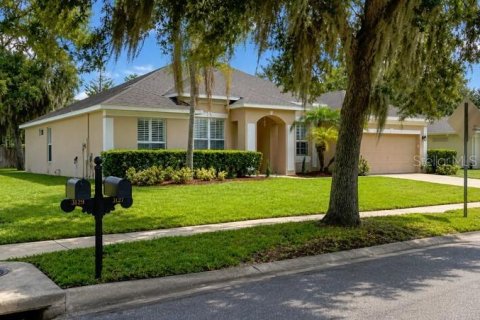 Casa en venta en Kissimmee, Florida, 4 dormitorios, 213.86 m2 № 2167686 - foto 2