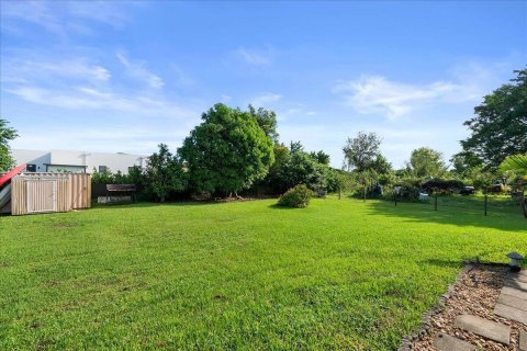 House in Loxahatchee Groves, Florida 3 bedrooms, 170.2 sq.m. № 2378401 - photo 28