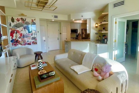 Condo in Miami, Florida, 1 bedroom  № 1996431