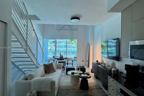 Copropriété à vendre à Miami, Floride: 1 chambre, 72.93 m2 № 1979235 - photo 13