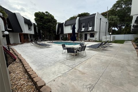 Touwnhouse à louer à South Miami, Floride: 2 chambres, 93.55 m2 № 1813866 - photo 19