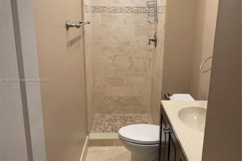 Touwnhouse à louer à South Miami, Floride: 2 chambres, 93.55 m2 № 1813866 - photo 9