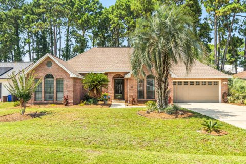Villa ou maison à vendre à Miramar Beach, Floride: 3 chambres, 187.01 m2 № 590469 - photo 1