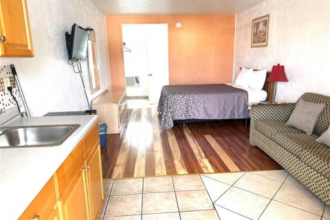 Hotel en venta en Clearwater, Florida, 627.83 m2 № 1846406 - foto 2