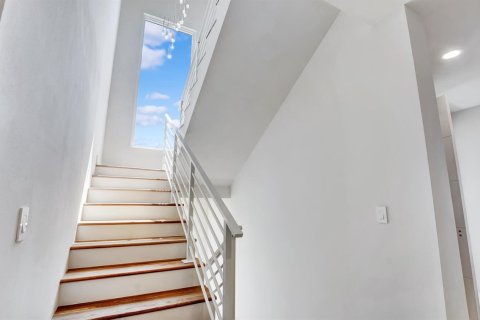Купить виллу или дом в Сент-Луси, Флорида 3 комнаты, 327.76м2, № 2088179 - фото 10