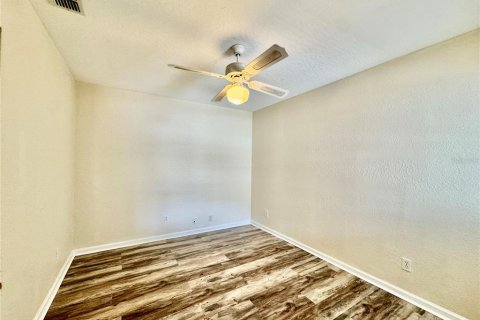 Commercial property in Palm Coast, Florida 6 bedrooms, 222.41 sq.m. № 1909590 - photo 11