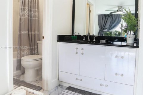 Copropriété à vendre à Margate, Floride: 2 chambres, 90.12 m2 № 2077777 - photo 21