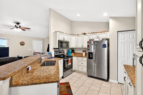 Villa ou maison à vendre à Ocala, Floride: 3 chambres, 133.87 m2 № 2238580 - photo 12