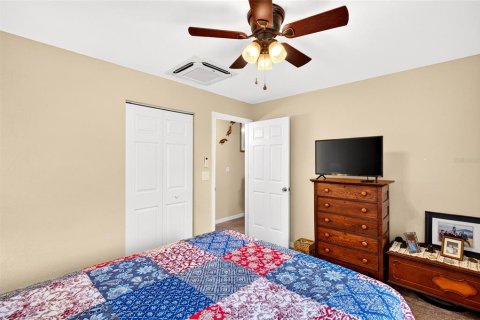 Villa ou maison à vendre à Ocala, Floride: 3 chambres, 133.87 m2 № 2238580 - photo 27
