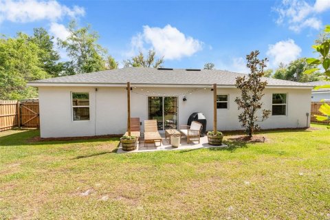 House in Orange City, Florida 3 bedrooms, 131.18 sq.m. № 2103053 - photo 28