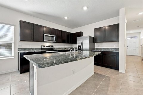 Touwnhouse à vendre à Newberry, Floride: 3 chambres, 165.83 m2 № 2436796 - photo 3