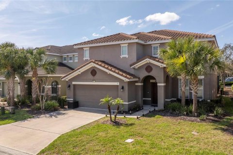 Casa en venta en Davenport, Florida, 7 dormitorios, 285.3 m2 № 1773837 - foto 1