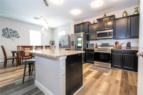 Casa en venta en Davenport, Florida, 7 dormitorios, 285.3 m2 № 1773837 - foto 17