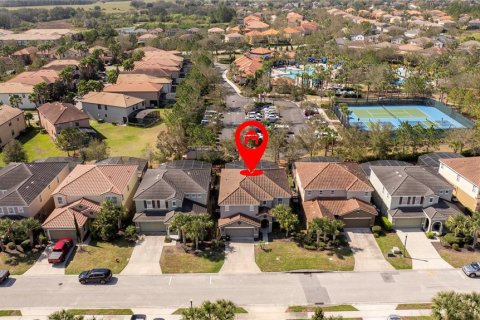 Casa en venta en Davenport, Florida, 7 dormitorios, 285.3 m2 № 1773837 - foto 5