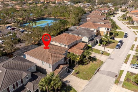 Casa en venta en Davenport, Florida, 7 dormitorios, 285.3 m2 № 1773837 - foto 3