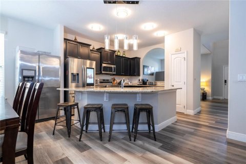 Casa en venta en Davenport, Florida, 7 dormitorios, 285.3 m2 № 1773837 - foto 18