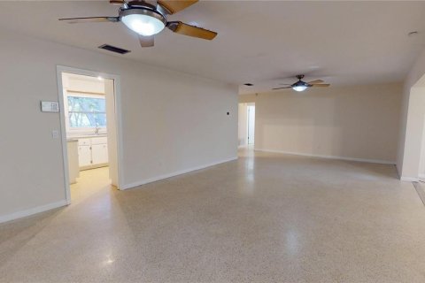 Villa ou maison à vendre à Clearwater, Floride: 3 chambres, 158.03 m2 № 2103674 - photo 29