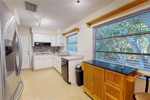 Villa ou maison à vendre à Clearwater, Floride: 3 chambres, 158.03 m2 № 2103674 - photo 20
