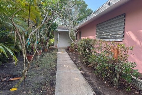 Villa ou maison à vendre à Clearwater, Floride: 3 chambres, 158.03 m2 № 2103674 - photo 3