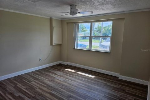 Casa en alquiler en Hudson, Florida, 4 dormitorios, 135.82 m2 № 1885130 - foto 15