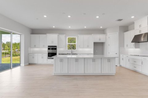 House in Kissimmee, Florida 3 bedrooms, 289.39 sq.m. № 1568830 - photo 4