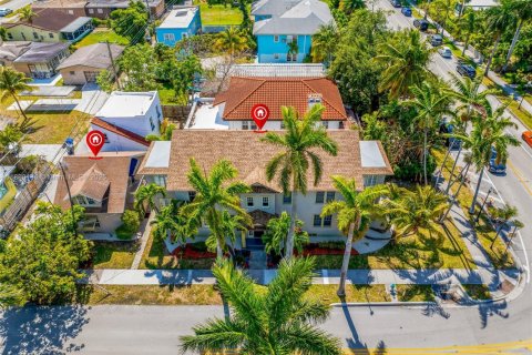 Propiedad comercial en venta en Hollywood, Florida № 1964856 - foto 9