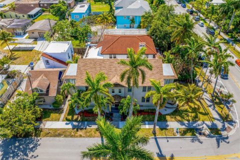 Propiedad comercial en venta en Hollywood, Florida № 1964856 - foto 13