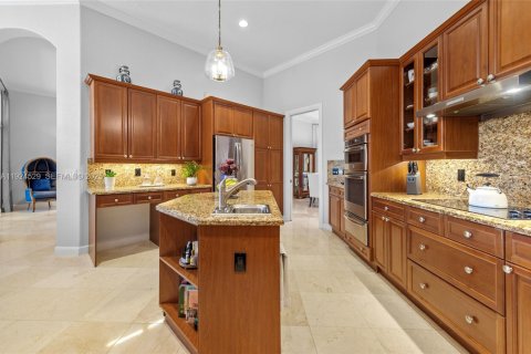 Villa ou maison à vendre à Weston, Floride: 5 chambres, 456.61 m2 № 1995169 - photo 14